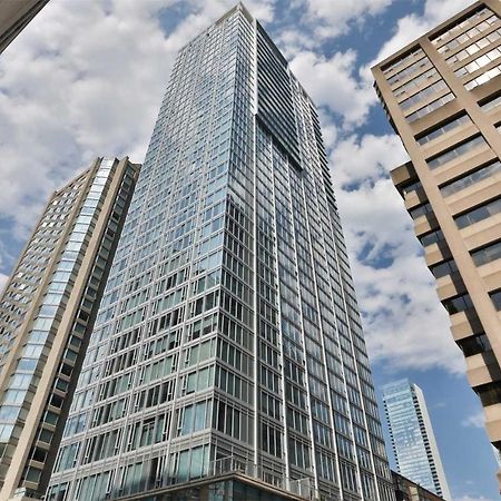 2 Bedroom Plus Den Condo Toronto Exterior foto