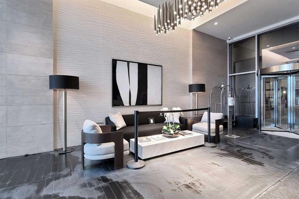 2 Bedroom Plus Den Condo Toronto Exterior foto